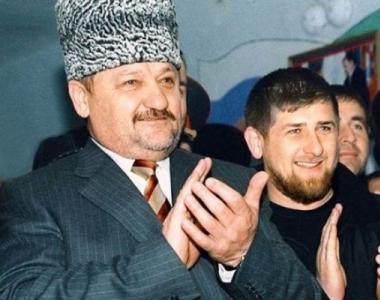 Датчик на пальце у Рамзана Кадырова для чего?